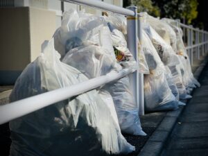 飲食店から出る事業ごみのコスト内訳と変動要因