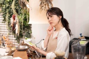 グリストラップの清掃は自社清掃と業者委託どちらを選ぶべき？